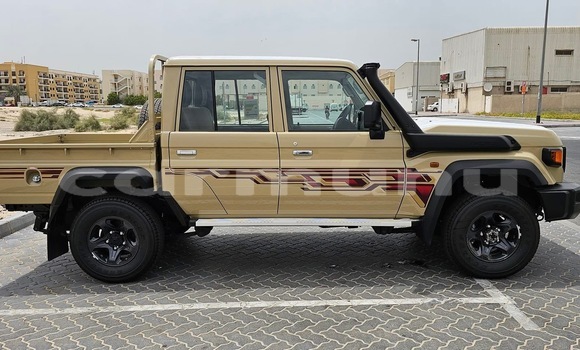 Acheter Occasion Voiture Toyota Land Cruiser Marron à Brazzaville, Commune de Brazzaville Acheter Occasion Voiture Toyota Land Cruiser Marron à Brazzaville, Commune de Brazzaville