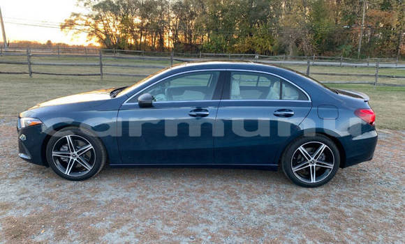 Acheter Occasion Voiture Mercedes-Benz A–Class Bleu à Brazzaville, Commune de Brazzaville Acheter Occasion Voiture Mercedes-Benz A–Class Bleu à Brazzaville, Commune de Brazzaville
