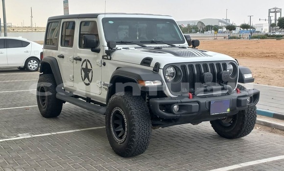 Acheter Occasion Voiture Jeep Wrangler Blanc à Brazzaville, Commune de Brazzaville Acheter Occasion Voiture Jeep Wrangler Blanc à Brazzaville, Commune de Brazzaville