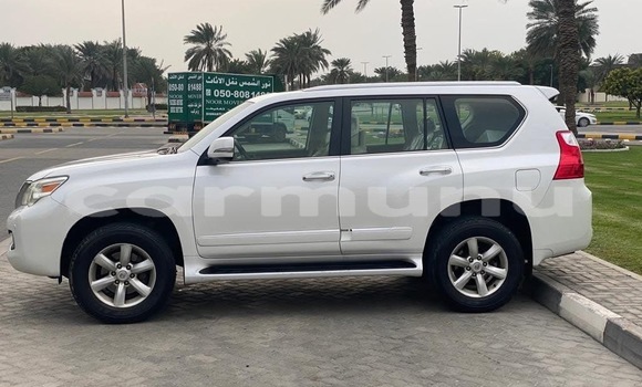 Acheter Occasion Voiture Lexus GX Blanc à Brazzaville, Commune de Brazzaville Acheter Occasion Voiture Lexus GX Blanc à Brazzaville, Commune de Brazzaville
