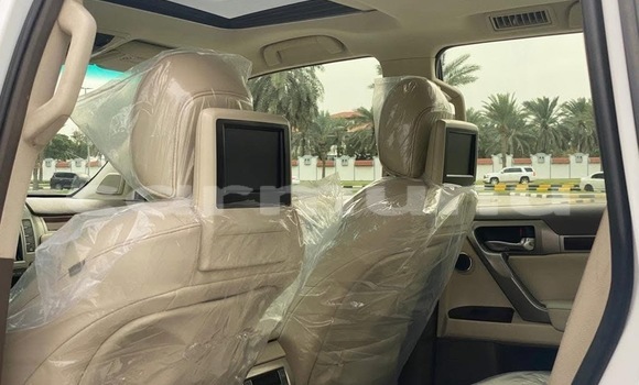 Acheter Occasion Voiture Lexus GX Blanc à Brazzaville, Commune de Brazzaville Acheter Occasion Voiture Lexus GX Blanc à Brazzaville, Commune de Brazzaville