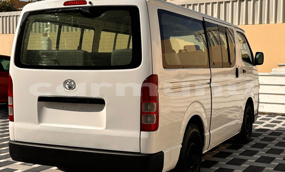 Acheter Occasion Voiture Toyota Hiace Blanc à Pointe–Noire, Région du Kouilou Acheter Occasion Voiture Toyota Hiace Blanc à Pointe–Noire, Région du Kouilou