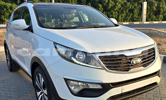 Acheter Occasion Voiture Kia Sportage Blanc à Brazzaville, Commune de Brazzaville Acheter Occasion Voiture Kia Sportage Blanc à Brazzaville, Commune de Brazzaville
