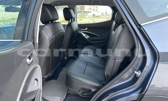 Acheter Occasion Voiture Hyundai Santa Fe Bleu à Brazzaville, Commune de Brazzaville Acheter Occasion Voiture Hyundai Santa Fe Bleu à Brazzaville, Commune de Brazzaville