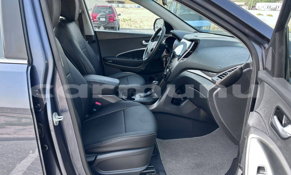 Acheter Occasion Voiture Hyundai Santa Fe Bleu à Brazzaville, Commune de Brazzaville Acheter Occasion Voiture Hyundai Santa Fe Bleu à Brazzaville, Commune de Brazzaville