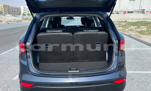 Acheter Occasion Voiture Hyundai Santa Fe Bleu à Brazzaville, Commune de Brazzaville Acheter Occasion Voiture Hyundai Santa Fe Bleu à Brazzaville, Commune de Brazzaville