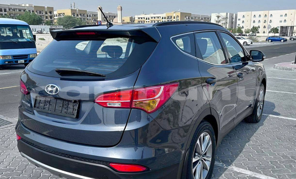 Acheter Occasion Voiture Hyundai Santa Fe Bleu à Brazzaville, Commune de Brazzaville Acheter Occasion Voiture Hyundai Santa Fe Bleu à Brazzaville, Commune de Brazzaville