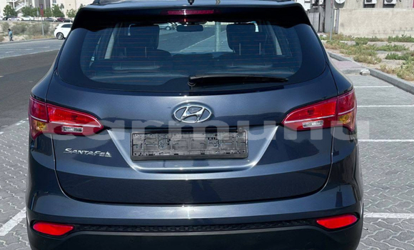 Acheter Occasion Voiture Hyundai Santa Fe Bleu à Brazzaville, Commune de Brazzaville Acheter Occasion Voiture Hyundai Santa Fe Bleu à Brazzaville, Commune de Brazzaville