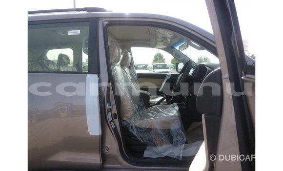 Acheter Import Voiture Toyota Prado Autre à Import - Dubai, Région de la Bouenza Acheter Import Voiture Toyota Prado Autre à Import - Dubai, Région de la Bouenza