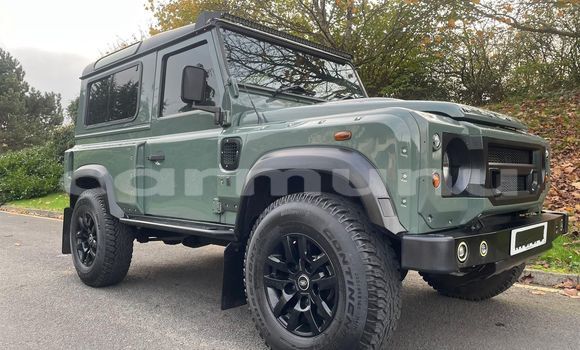 Acheter Occasion Voiture Land Rover Defender Vert à Brazzaville, Commune de Brazzaville Acheter Occasion Voiture Land Rover Defender Vert à Brazzaville, Commune de Brazzaville