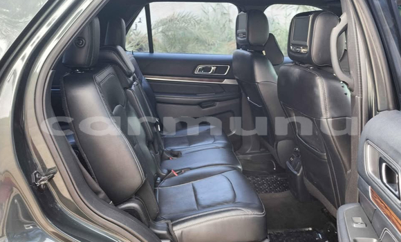 Acheter Occasion Voiture Ford Explorer Bleu à Brazzaville, Commune de Brazzaville Acheter Occasion Voiture Ford Explorer Bleu à Brazzaville, Commune de Brazzaville