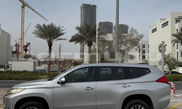 Acheter Occasion Voiture Mitsubishi Montero Gris à Brazzaville, Commune de Brazzaville Acheter Occasion Voiture Mitsubishi Montero Gris à Brazzaville, Commune de Brazzaville