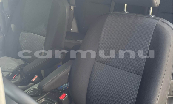 Buy Used Toyota FJ Cruiser Silver Car in Brazzaville in Municipality of Brazzaville Buy Used Toyota FJ Cruiser Silver Car in Brazzaville in Municipality of Brazzaville