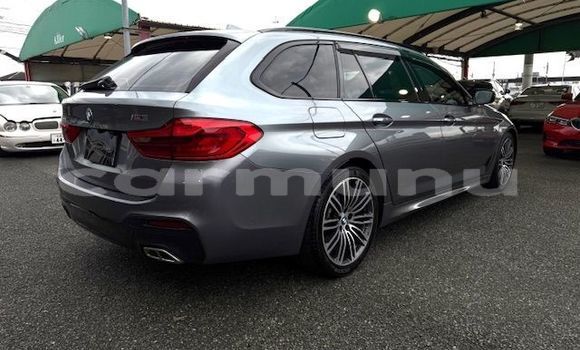 Acheter Occasion Voiture BMW 5–Series Gris à Brazzaville, Commune de Brazzaville Acheter Occasion Voiture BMW 5–Series Gris à Brazzaville, Commune de Brazzaville