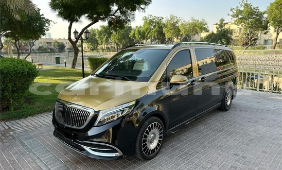 Acheter Occasion Voiture Mercedes Viano Noir à Brazzaville, Commune de Brazzaville Acheter Occasion Voiture Mercedes Viano Noir à Brazzaville, Commune de Brazzaville
