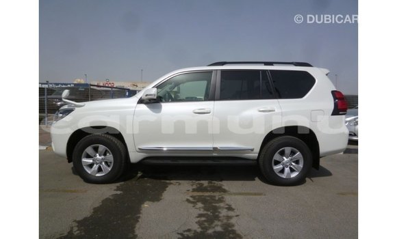Acheter Import Voiture Toyota Prado Blanc à Import - Dubai, Région de la Bouenza Acheter Import Voiture Toyota Prado Blanc à Import - Dubai, Région de la Bouenza