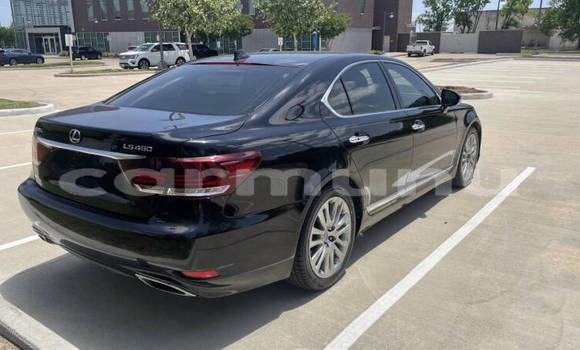 Acheter Occasion Voiture Lexus LS Bleu à Brazzaville, Commune de Brazzaville Acheter Occasion Voiture Lexus LS Bleu à Brazzaville, Commune de Brazzaville