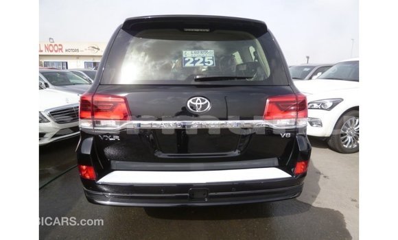 Acheter Import Voiture Toyota Land Cruiser Noir à Import - Dubai, Région de la Bouenza Acheter Import Voiture Toyota Land Cruiser Noir à Import - Dubai, Région de la Bouenza