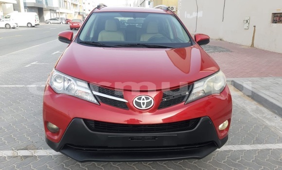 Acheter Occasion Voiture Toyota RAV4 Rouge à Brazzaville, Commune de Brazzaville Acheter Occasion Voiture Toyota RAV4 Rouge à Brazzaville, Commune de Brazzaville