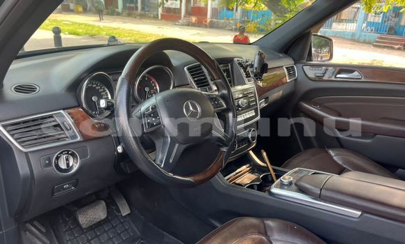 Acheter Occasion Voiture Mercedes Viano Noir à Brazzaville, Commune de Brazzaville Acheter Occasion Voiture Mercedes Viano Noir à Brazzaville, Commune de Brazzaville