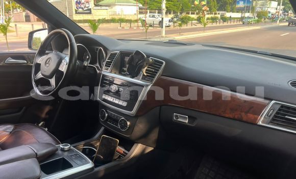 Acheter Occasion Voiture Mercedes Viano Noir à Brazzaville, Commune de Brazzaville Acheter Occasion Voiture Mercedes Viano Noir à Brazzaville, Commune de Brazzaville