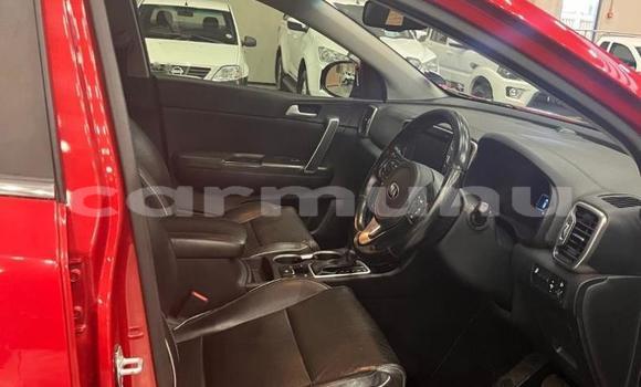 Acheter Occasion Voiture Kia Sportage Rouge à Brazzaville, Commune de Brazzaville Acheter Occasion Voiture Kia Sportage Rouge à Brazzaville, Commune de Brazzaville