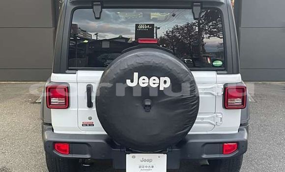 Acheter Occasion Voiture Jeep Wrangler Blanc à Brazzaville, Commune de Brazzaville Acheter Occasion Voiture Jeep Wrangler Blanc à Brazzaville, Commune de Brazzaville