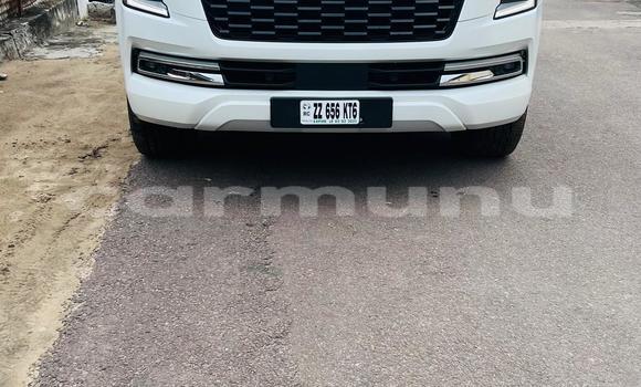 Acheter Neuf Voiture Nissan Patrol Blanc à Brazzaville, Commune de Brazzaville Acheter Neuf Voiture Nissan Patrol Blanc à Brazzaville, Commune de Brazzaville