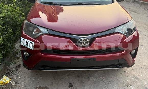 Acheter Neuf Voiture Toyota RAV4 Rouge à Brazzaville, Commune de Brazzaville Acheter Neuf Voiture Toyota RAV4 Rouge à Brazzaville, Commune de Brazzaville