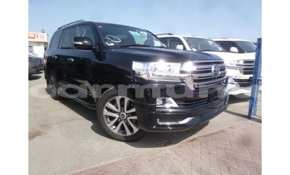 Acheter Import Voiture Toyota Land Cruiser Noir à Import - Dubai, Région de la Bouenza Acheter Import Voiture Toyota Land Cruiser Noir à Import - Dubai, Région de la Bouenza