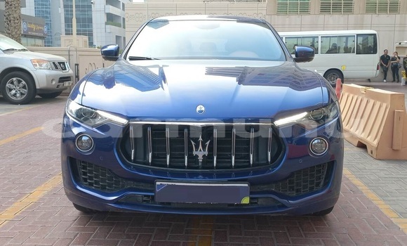 Acheter Occasion Voiture Maserati Levante Bleu à Brazzaville, Commune de Brazzaville Acheter Occasion Voiture Maserati Levante Bleu à Brazzaville, Commune de Brazzaville