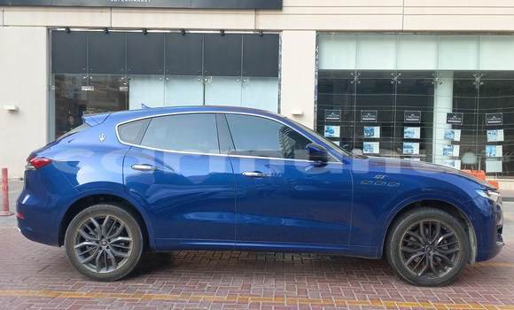 Acheter Occasion Voiture Maserati Levante Bleu à Brazzaville, Commune de Brazzaville Acheter Occasion Voiture Maserati Levante Bleu à Brazzaville, Commune de Brazzaville
