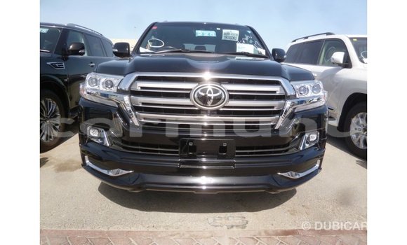 Acheter Import Voiture Toyota Land Cruiser Noir à Import - Dubai, Région de la Bouenza Acheter Import Voiture Toyota Land Cruiser Noir à Import - Dubai, Région de la Bouenza