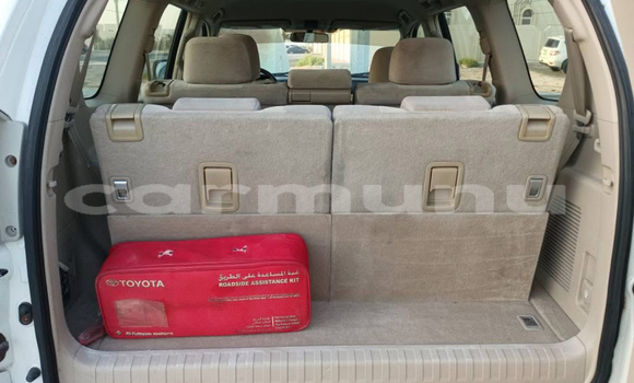 Acheter Occasion Voiture Toyota Prado Blanc à Brazzaville, Commune de Brazzaville Acheter Occasion Voiture Toyota Prado Blanc à Brazzaville, Commune de Brazzaville