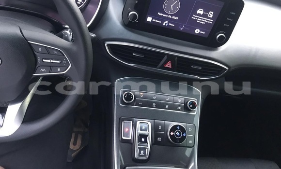 Acheter Occasion Voiture Hyundai Santa Fe Blanc à Pointe–Noire, Région du Kouilou Acheter Occasion Voiture Hyundai Santa Fe Blanc à Pointe–Noire, Région du Kouilou