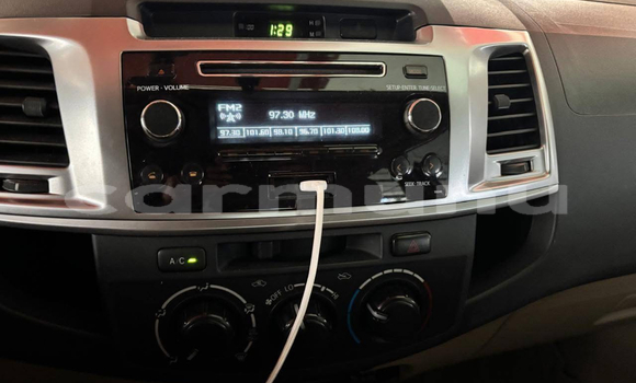 Acheter Occasion Voiture Toyota Fortuner Blanc à Brazzaville, Commune de Brazzaville Acheter Occasion Voiture Toyota Fortuner Blanc à Brazzaville, Commune de Brazzaville