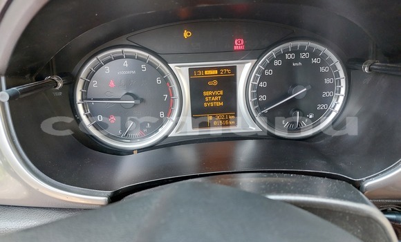 Acheter Occasion Voiture Suzuki Vitara Beige à Brazzaville, Commune de Brazzaville Acheter Occasion Voiture Suzuki Vitara Beige à Brazzaville, Commune de Brazzaville