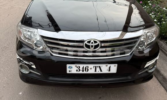 Acheter Occasion Voiture Toyota Fortuner Noir à Brazzaville, Commune de Brazzaville Acheter Occasion Voiture Toyota Fortuner Noir à Brazzaville, Commune de Brazzaville