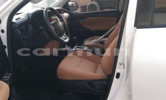 Acheter Neuf Voiture Toyota Fortuner Blanc à Brazzaville, Commune de Brazzaville Acheter Neuf Voiture Toyota Fortuner Blanc à Brazzaville, Commune de Brazzaville