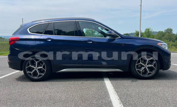 Acheter Occasion Voiture BMW X1 Bleu à Brazzaville, Commune de Brazzaville Acheter Occasion Voiture BMW X1 Bleu à Brazzaville, Commune de Brazzaville