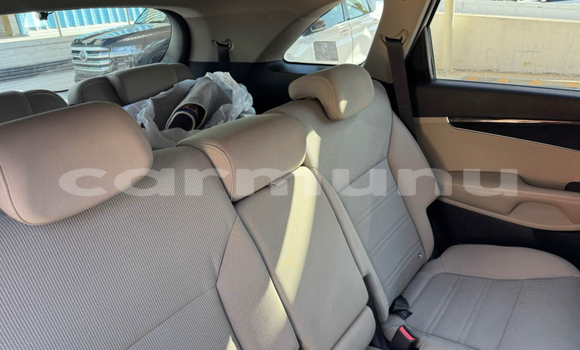 Acheter Occasion Voiture Kia Sorento Blanc à Brazzaville, Commune de Brazzaville Acheter Occasion Voiture Kia Sorento Blanc à Brazzaville, Commune de Brazzaville