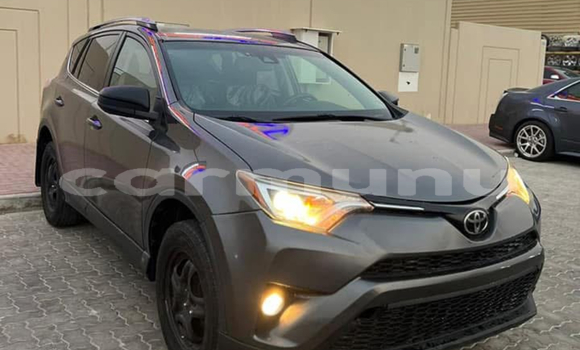 Acheter Occasion Voiture Toyota RAV4 Marron à Brazzaville, Commune de Brazzaville Acheter Occasion Voiture Toyota RAV4 Marron à Brazzaville, Commune de Brazzaville