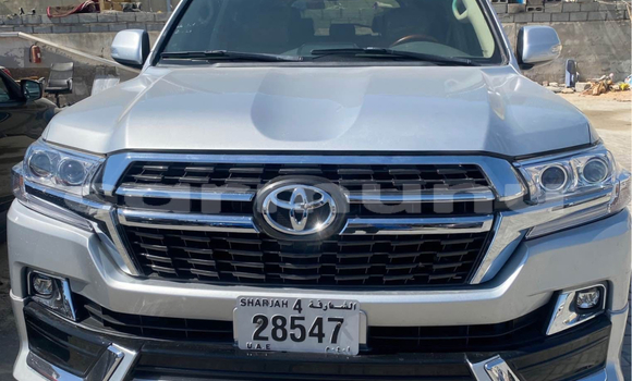 Acheter Occasion Voiture Toyota RAV4 Gris à Pointe–Noire, Région du Kouilou Acheter Occasion Voiture Toyota RAV4 Gris à Pointe–Noire, Région du Kouilou