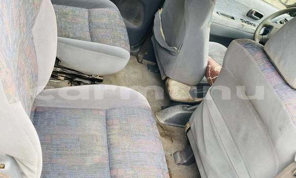 Buy Used Toyota Picnic Silver Car in Brazzaville in Municipality of Brazzaville Buy Used Toyota Picnic Silver Car in Brazzaville in Municipality of Brazzaville