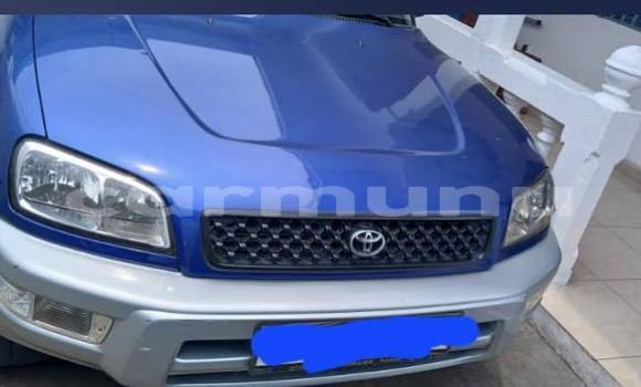Buy Used Toyota RAV4 Blue Car in Brazzaville in Municipality of Brazzaville Buy Used Toyota RAV4 Blue Car in Brazzaville in Municipality of Brazzaville