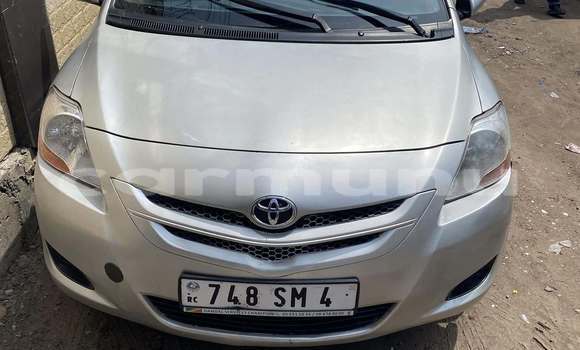 Buy Used Toyota Yaris Silver Car in Brazzaville in Municipality of Brazzaville Buy Used Toyota Yaris Silver Car in Brazzaville in Municipality of Brazzaville