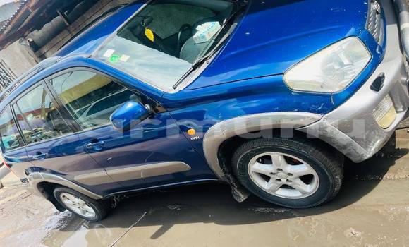 Buy Used Toyota RAV4 Blue Car in Brazzaville in Municipality of Brazzaville Buy Used Toyota RAV4 Blue Car in Brazzaville in Municipality of Brazzaville