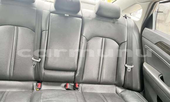 Buy Used Hyundai Sonata White Car in Brazzaville in Municipality of Brazzaville Buy Used Hyundai Sonata White Car in Brazzaville in Municipality of Brazzaville