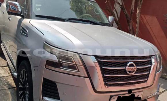 Buy Used Nissan Presage Silver Car in Brazzaville in Municipality of Brazzaville Buy Used Nissan Presage Silver Car in Brazzaville in Municipality of Brazzaville