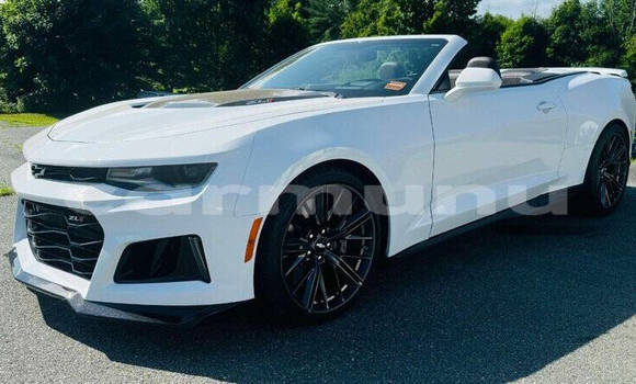 Acheter Occasion Voiture Chevrolet Camaro Blanc à Brazzaville, Commune de Brazzaville Acheter Occasion Voiture Chevrolet Camaro Blanc à Brazzaville, Commune de Brazzaville